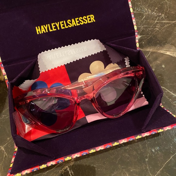 Hayley Elsaesser
COSMIC SUN RX - Brand New - Picture 3 of 4